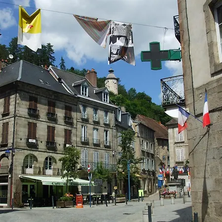 Chez Le Cros Calme Et Nature Dans La Creuse, Limousin Holiday home *