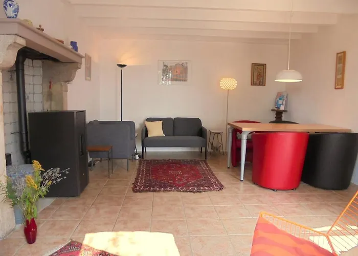 Chez Le Cros Calme Et Nature Dans La Creuse, Limousin Holiday home *