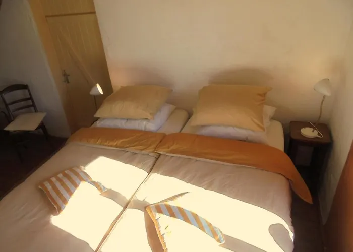 Chez Le Cros Calme Et Nature Dans La Creuse, Limousin *