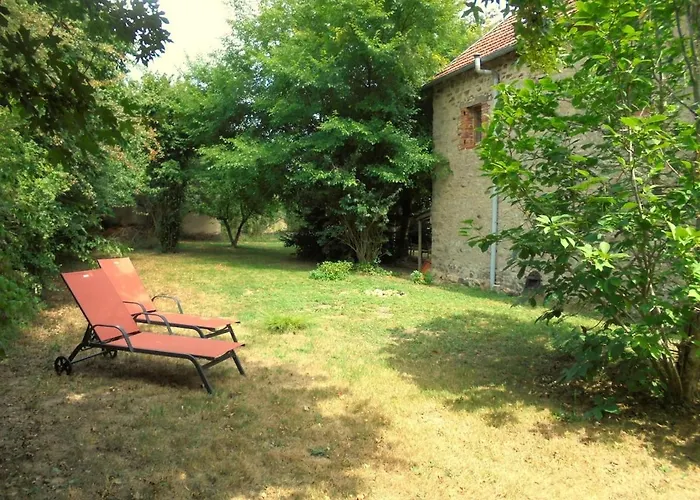 Chez Le Cros Calme Et Nature Dans La Creuse, Limousin * Saint-Julien-la-Genete